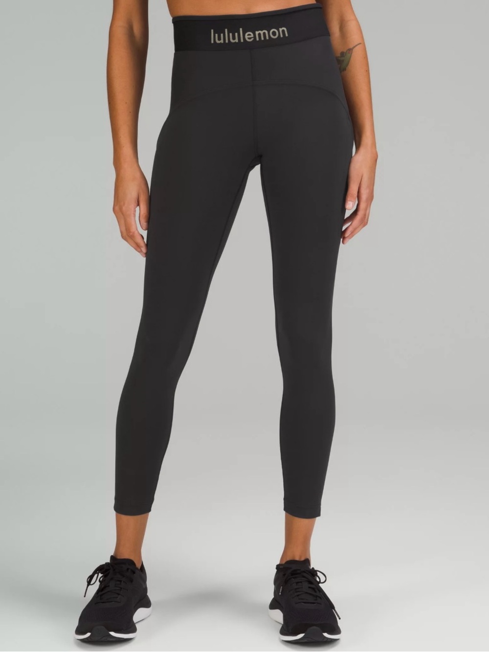 Lululemon Logo Waistband Everlux High-Rise Tight 25” Black Size 8